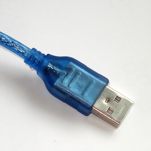 ������� USB��̤������